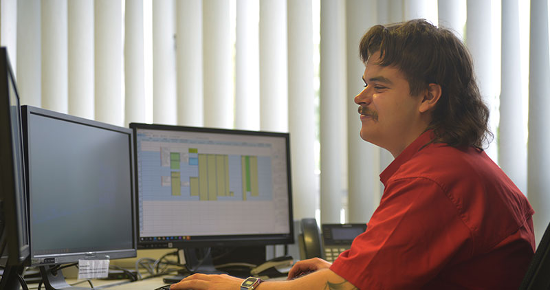 lorenz-team-tom01-800x422-1
